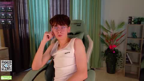 Mark online show from 10-11-25, 08:24