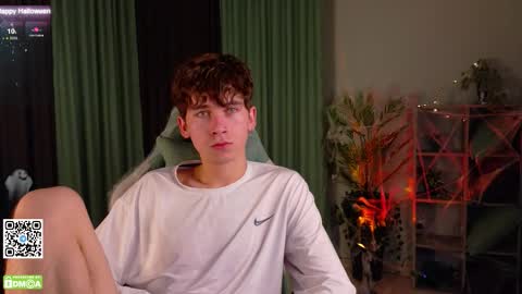 Mark online show from 10-30-25, 05:24