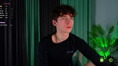 Mark online show from 04-12-26, 03:50