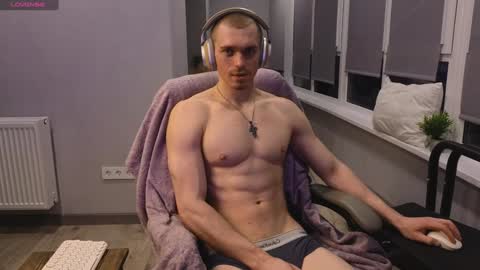 Mark online show from 01-12-25, 06:59