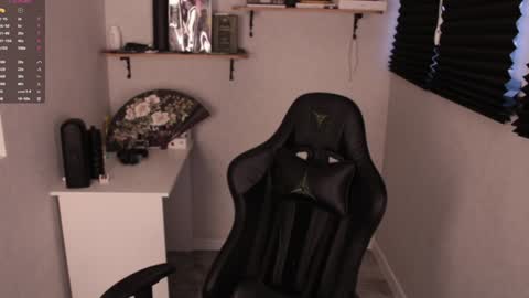 Mark online show from 02-05-25, 02:26