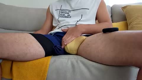 Snapshot of markkonte chatting on 10-23-25, 08:35 markkonte online show from 10-23-25, 08:35