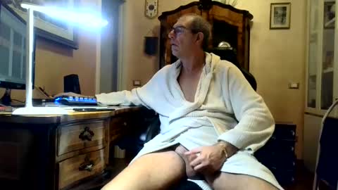 markmarkmark00 online show from 01-01-25, 04:29