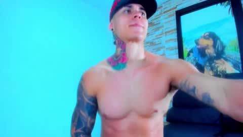 Snapshot of marko_toro__ chatting on 03-11-25, 07:15 Sebastian online show from 03-11-25, 07:15