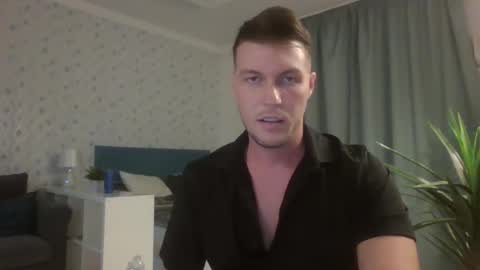 Snapshot of markster9696 chatting on 09-28-25, 05:40 markster9696 online show from 09-28-25, 05:40