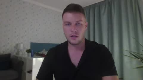 Snapshot of markster9696 chatting on 10-12-25, 10:53 markster9696 online show from 10-12-25, 10:53