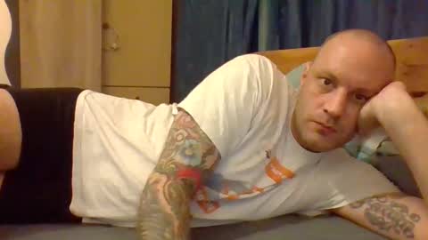 markus_7 online show from 10-19-25, 02:23