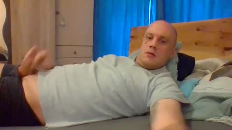markus_7 online show from 10-24-25, 08:11