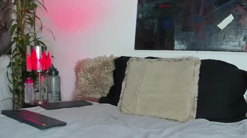 Markus latin online show from 01-15-25, 01:31