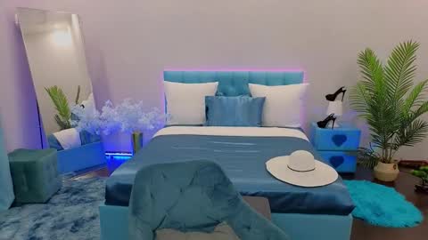 MarlaDewis online show from 09-21-25, 03:35