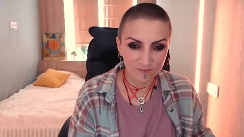 maromiassecret online show from 07-16-26, 11:05