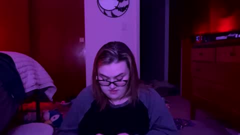 maroon_moon online show from 02-19-25, 05:49