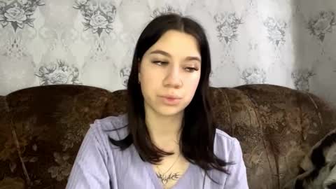 Snapshot of marquittamelia chatting on 12-14-25, 09:03 Giulia online show from 12-14-25, 09:03