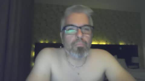 Snapshot of marriedcock1980 chatting on 09-22-25, 06:10 marriedcock1980 online show from 09-22-25, 06:10