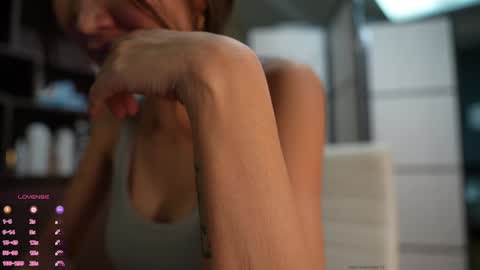 Snapshot of marry_cordy chatting on 01-17-25, 06:44 Mary online show from 01-17-25, 06:44