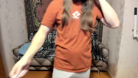 Snapshot of marryplz chatting on 02-26-25, 12:58 Alan online show from 02-26-25, 12:58