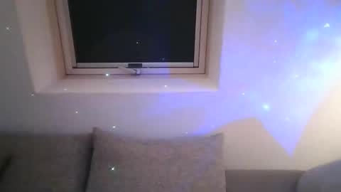 Snapshot of mars0481 chatting on 10-06-25, 04:54 mars0481 online show from 10-06-25, 04:54