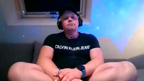 Snapshot of mars0481 chatting on 10-07-25, 03:04 mars0481 online show from 10-07-25, 03:04