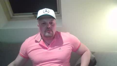 Snapshot of mars0481 chatting on 02-03-26, 11:43 mars0481 online show from 02-03-26, 11:43