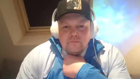 Snapshot of mars0481 chatting on 03-01-26, 03:52 mars0481 online show from 03-01-26, 03:52