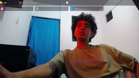 Snapshot of mars_miller chatting on 01-29-25, 04:58 Mars online show from 01-29-25, 04:58