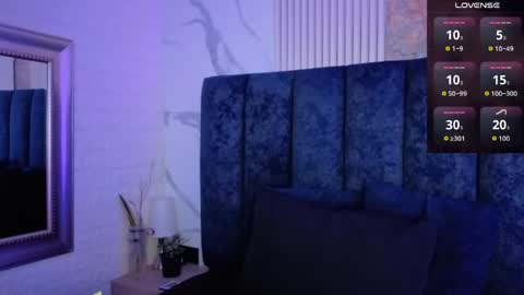 Snapshot of marscarlett chatting on 05-15-26, 11:17 marscarlett online show from 05-15-26, 11:17