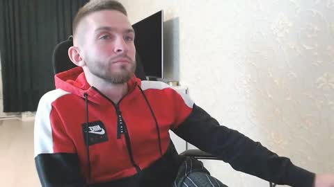 Marselle online show from 01-17-25, 05:32