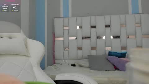 Snapshot of marsmith1 chatting on 11-12-25, 03:29 Mar Smith online show from 11-12-25, 03:29