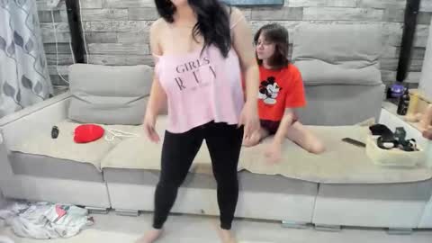 martaandserg online show from 10-29-25, 03:09