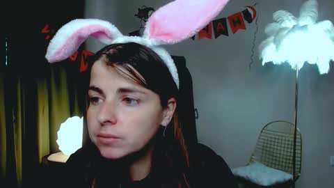 martaedams online show from 10-22-25, 07:30