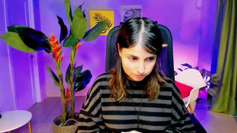 martaedams online show from 11-18-25, 06:18