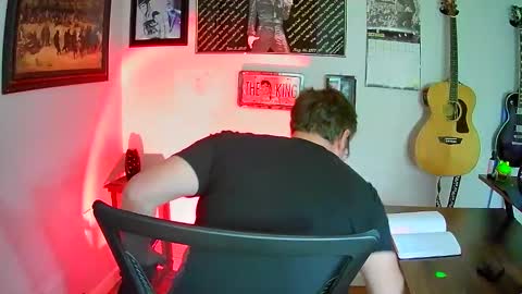 martcb1313 online show from 10-21-25, 03:35