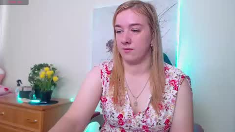Snapshot of marthasimons chatting on 07-01-26, 04:14 Martha online show from 07-01-26, 04:14
