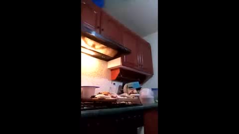 Snapshot of martin75edomex65 chatting on 04-01-26, 04:46 martin75edomex65 online show from 04-01-26, 04:46