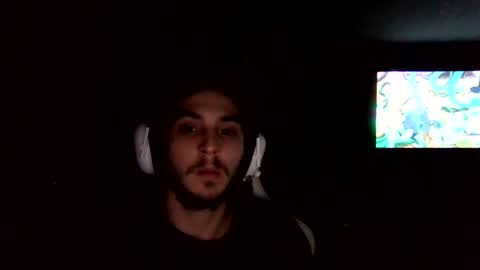 Snapshot of martin_josee chatting on 07-07-26, 06:47 martn online show from 07-07-26, 06:47