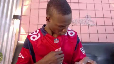 Martin online show from 11-27-25, 01:18