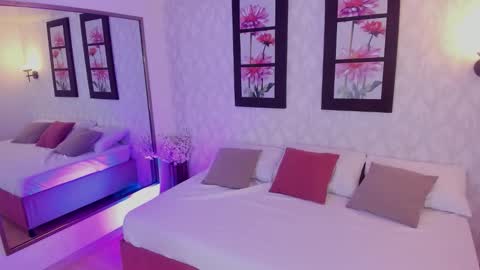 mari online show from 12-04-25, 12:14