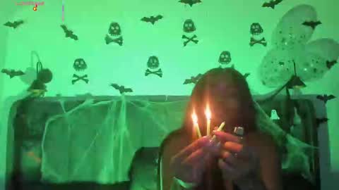 Laura online show from 10-24-25, 10:17