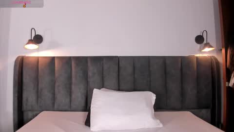 Laura online show from 03-20-26, 08:25