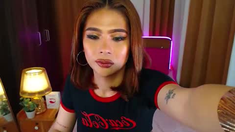 Martina online show from 04-17-26, 10:02