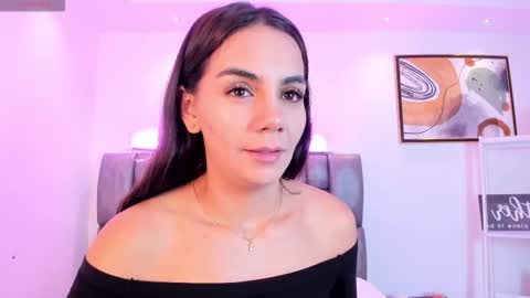 Martina online show from 11-08-25, 11:54