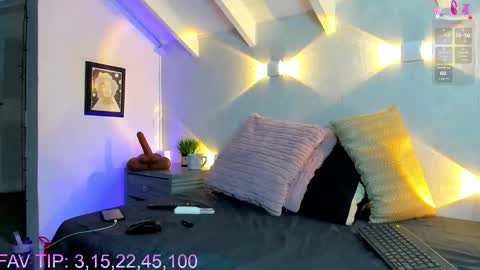 Snapshot of martina_miiller chatting on 02-04-26, 12:22 martina mIIler online show from 02-04-26, 12:22