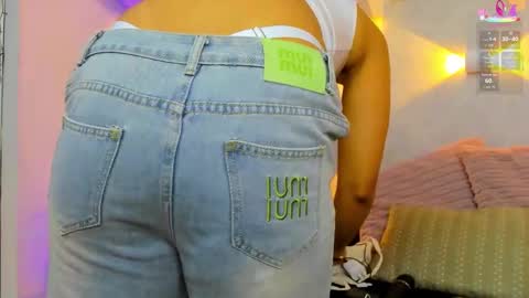 Snapshot of martina_miiller chatting on 02-18-26, 12:12 martina mIIler online show from 02-18-26, 12:12