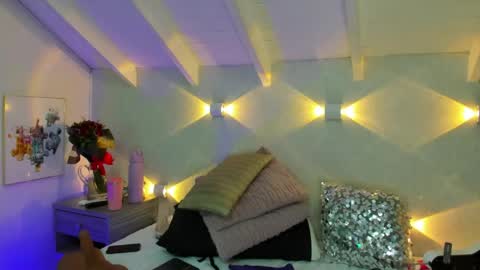 Snapshot of martina_miiller chatting on 05-03-26, 01:06 martina mIIler online show from 05-03-26, 01:06