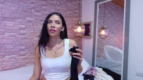 Snapshot of martina_thompson69 chatting on 11-03-25, 03:13 Martina online show from 11-03-25, 03:13