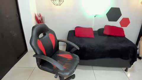 Martina online show from 03-07-25, 04:13