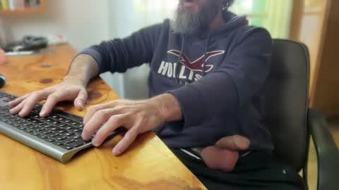 Martincito online show from 11-06-25, 01:12