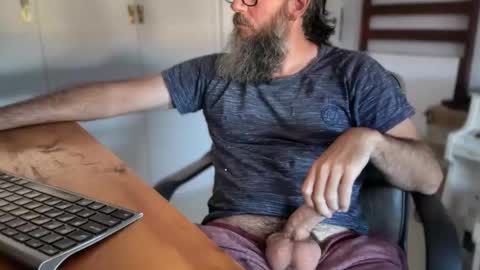 Snapshot of martincito22xl chatting on 02-21-26, 04:41 Martincito online show from 02-21-26, 04:41