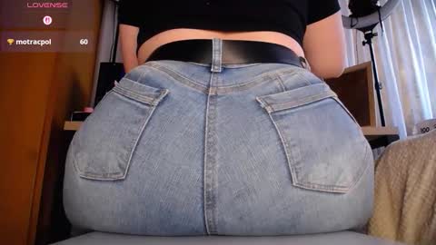 Antonella Martini online show from 10-14-25, 07:36