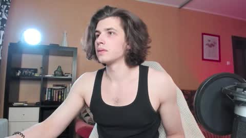 Snapshot of martinlutar420 chatting on 11-29-25, 09:45 Daddy Marty online show from 11-29-25, 09:45